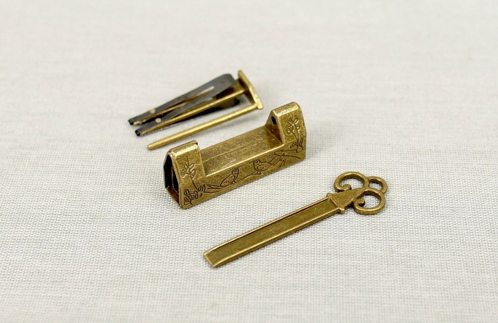Vintage Chinese Style LUCK Birds Lock, Key Lock, 2 Colours for Option ...