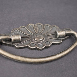 Vintage blommässingslåda för skåpdörr, trälåda, handtagsset i vintagestil