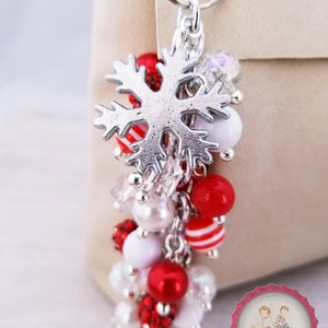 Holiday Purse charm, Bag Charm, Purse accessory Snowflake, Beaded accessory, beaded holiday keychain