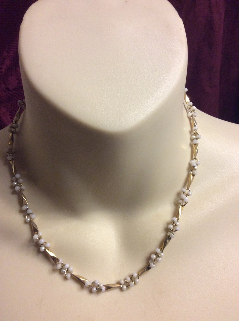 Vintage twisted link pearl clusters choker necklace . Etsy