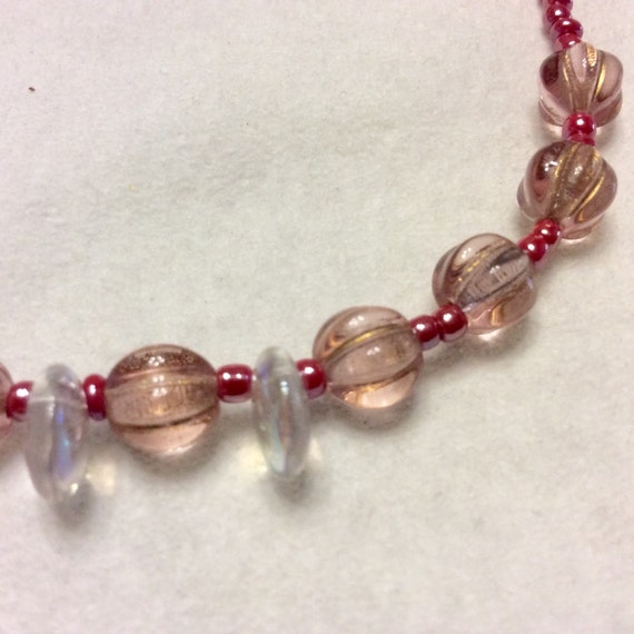 Pink glass girls necklace - image 3