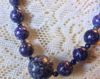 Vintage marbled purple glass beads beaded necklace .