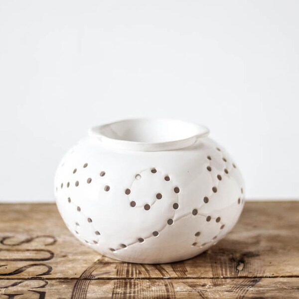Beautiful handmade aromatherapy diffuser- oil burner- floral pattern in white