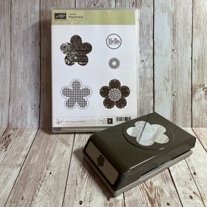 Posy Punch with coordinating punch - Stampin&#39; Up! - Flowers, Hello, circle graphics.