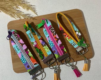 Custom Zipper key fob - Girl Scout inspired fabric. Keychain, scouts, scouting.