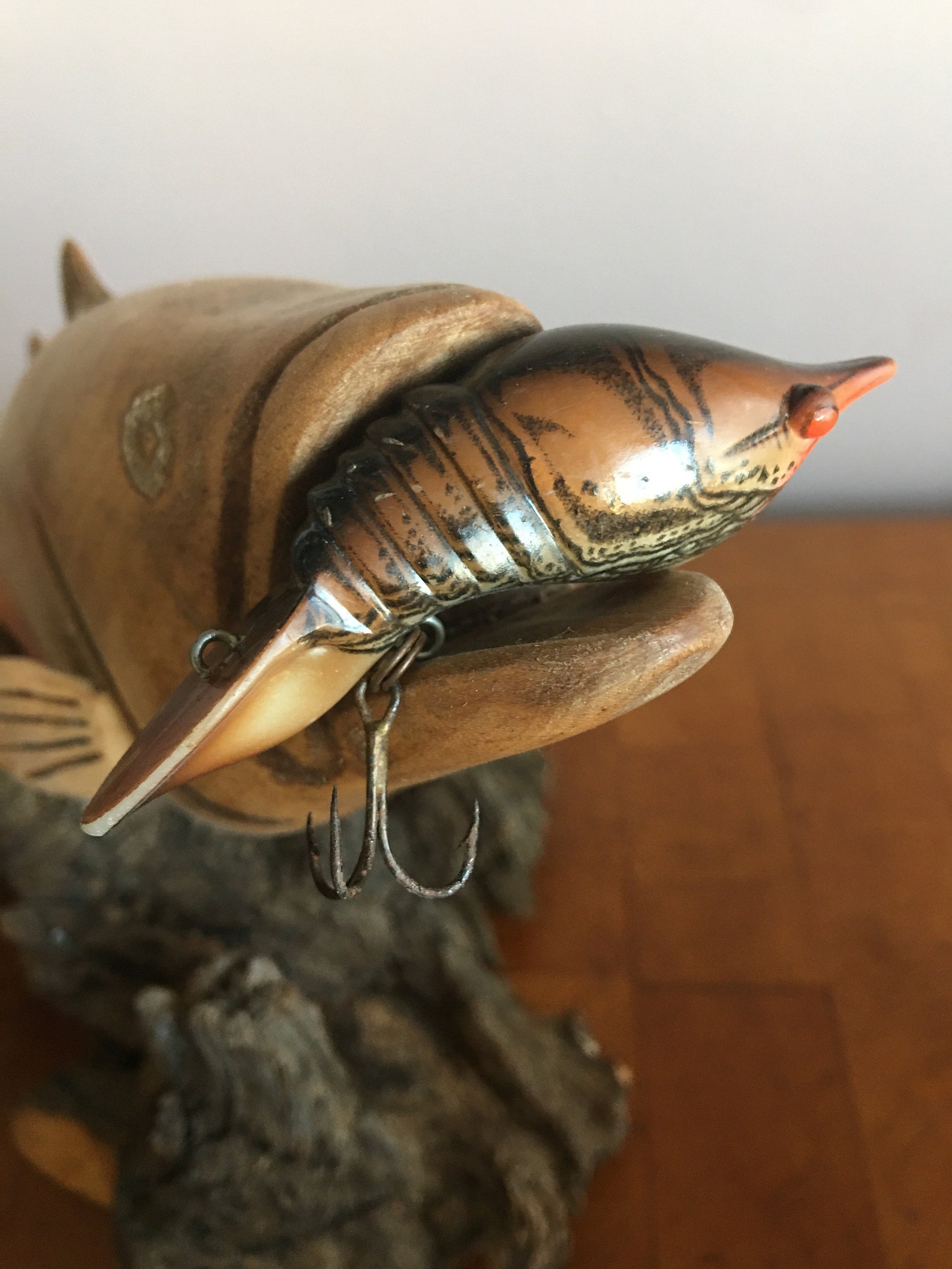 Handcarved bass sculpture sitting on a Colorado evergreen base Etsy 日本