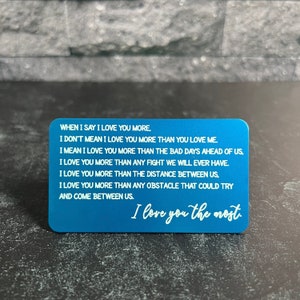 Tarjeta de billetera "Te amo más", regalo para él, regalo para ella, tarjeta con foto personalizada, regalo de recuerdo personalizado, regalo único, regalo de aniversario, metal grabado