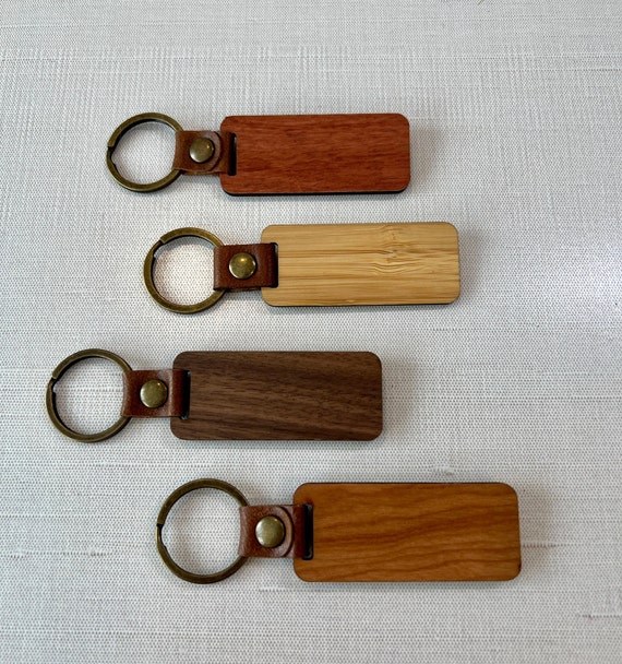  50 Pcs Leather Keychain Blanks Wooden Keychain Blanks Wood  Keychain Blank Unfinished Wood Tags with Leather Strap Keyring (Walnut) :  Arts, Crafts & Sewing