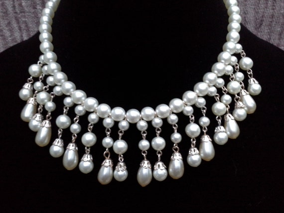Pearl Choker Necklace: Vintage Pearl Neckalce
