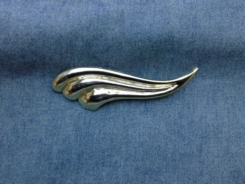 Vintage Gold Statement Pin The Wave!