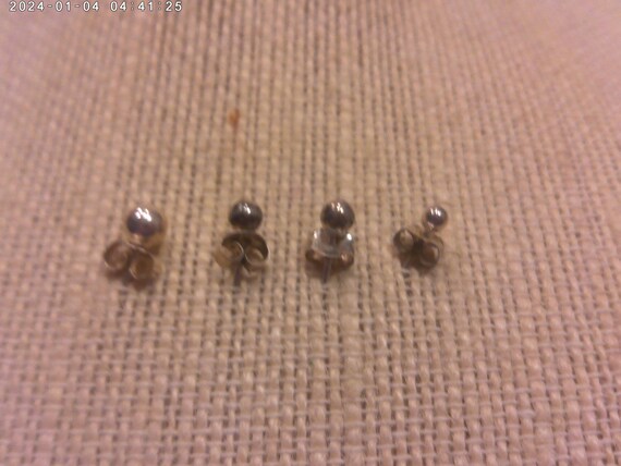 Sterling Silver  Single Stud Earrings - image 4