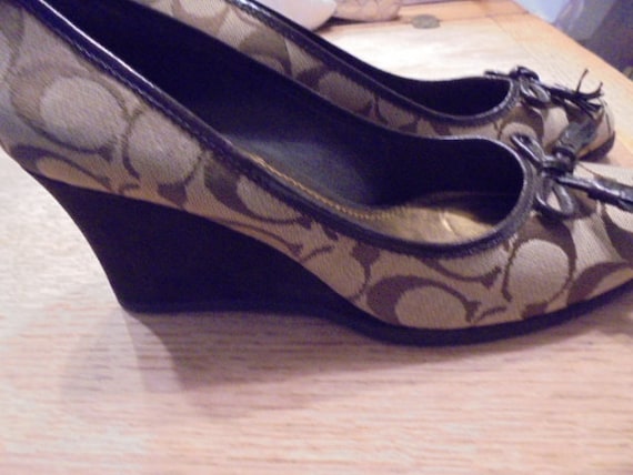 Coach Signature Wedge Heels Shoes 7 1/2 Med - Etsy Coach Signature Wedge Heels Shoes 7 1/2 Med - Etsy