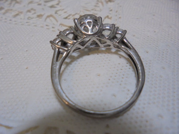 Sterling Silver White Quarts gemstone  Ring  sz 9 - image 4