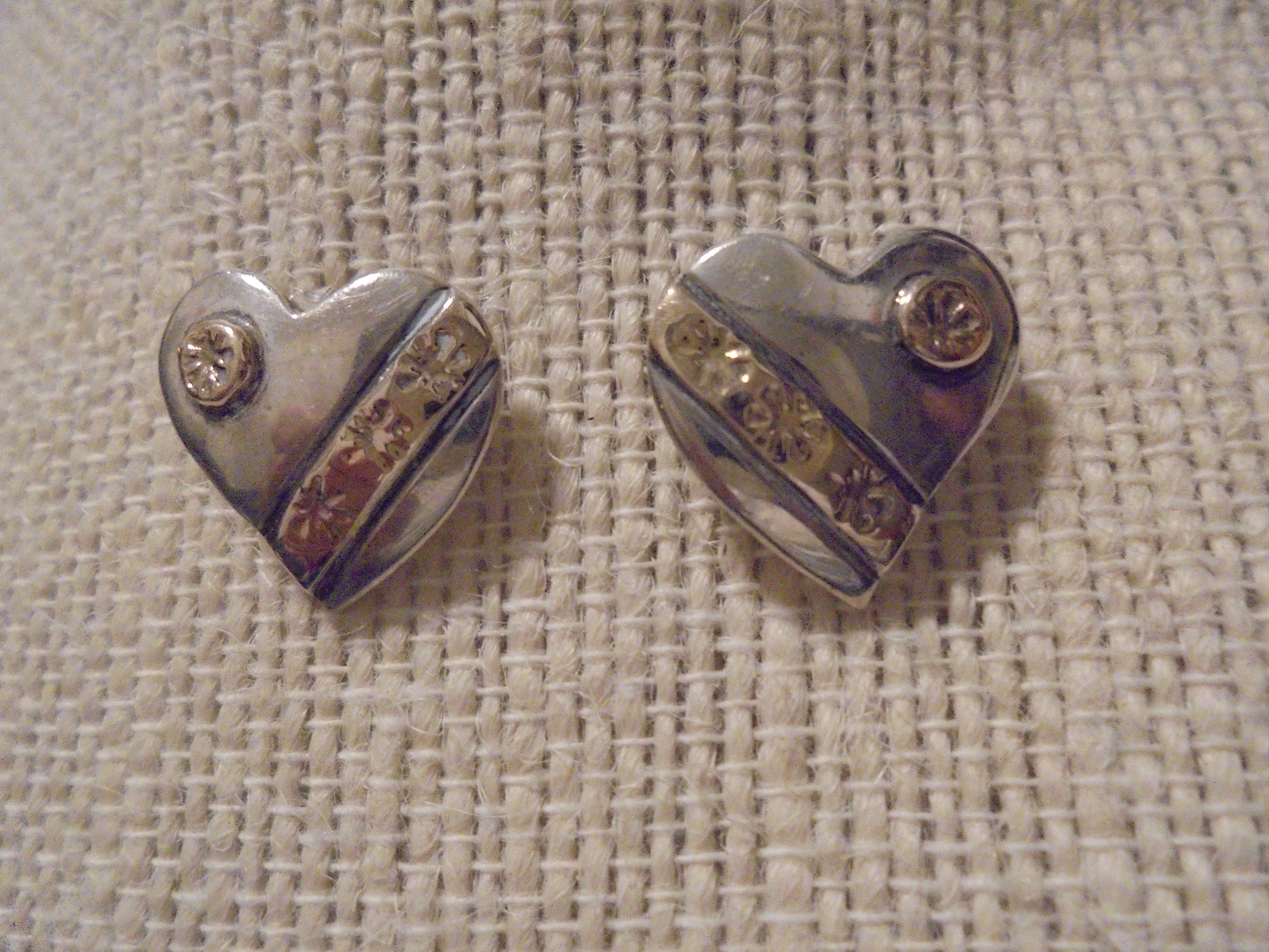 14 KT / Sterling Silver Heart Flower Vintage Stud Earrings Marked
