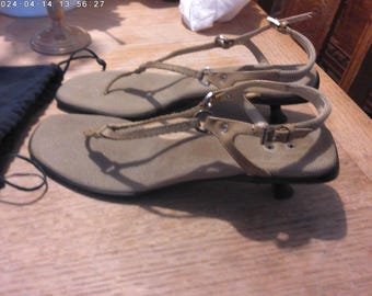 Vintage Archive Prada Early 2000s Black Leather Kitten Heel Mules