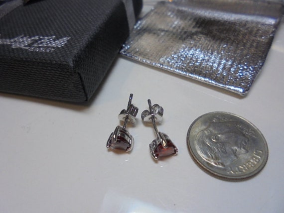Sterling Silver Red Petite Heart Stud  Earrings - image 3
