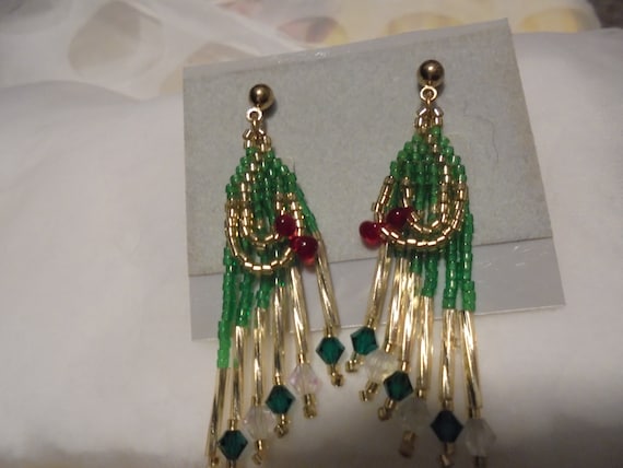 Hand Crafted Native  Beaded   Drop Dangle vintage… - image 1