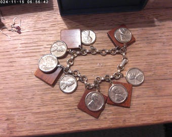 Coin / Hawaiian Koa Wood Charm Bracelet