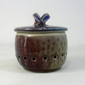 Garlic jar and roaster in red and purple with blue polka dots