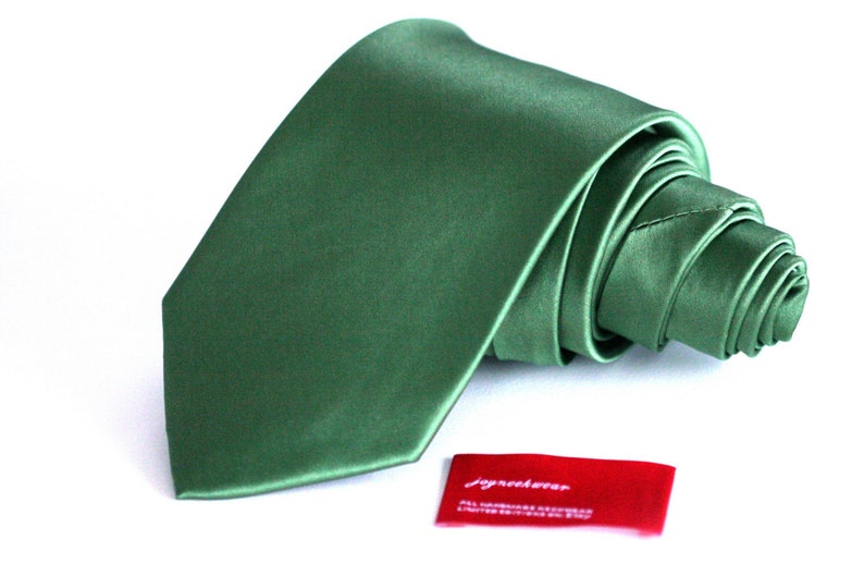 Silk Tie 3 inch Clover Green image 1