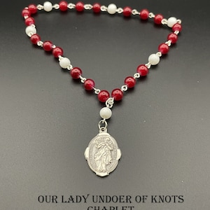 Mary Undoer of Knots Chaplet: Red & White Glass Beads