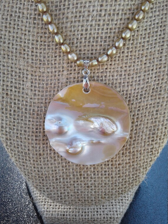 blister pearl necklace