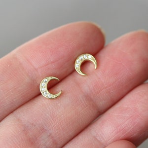 Dainty CZ Pave Crescent Moon Stud Earrings, Gold Silver Sparkly Diamante Studs, Dainty Minimalistic Tiny Earrings, Bridesmaid Gift for Her,