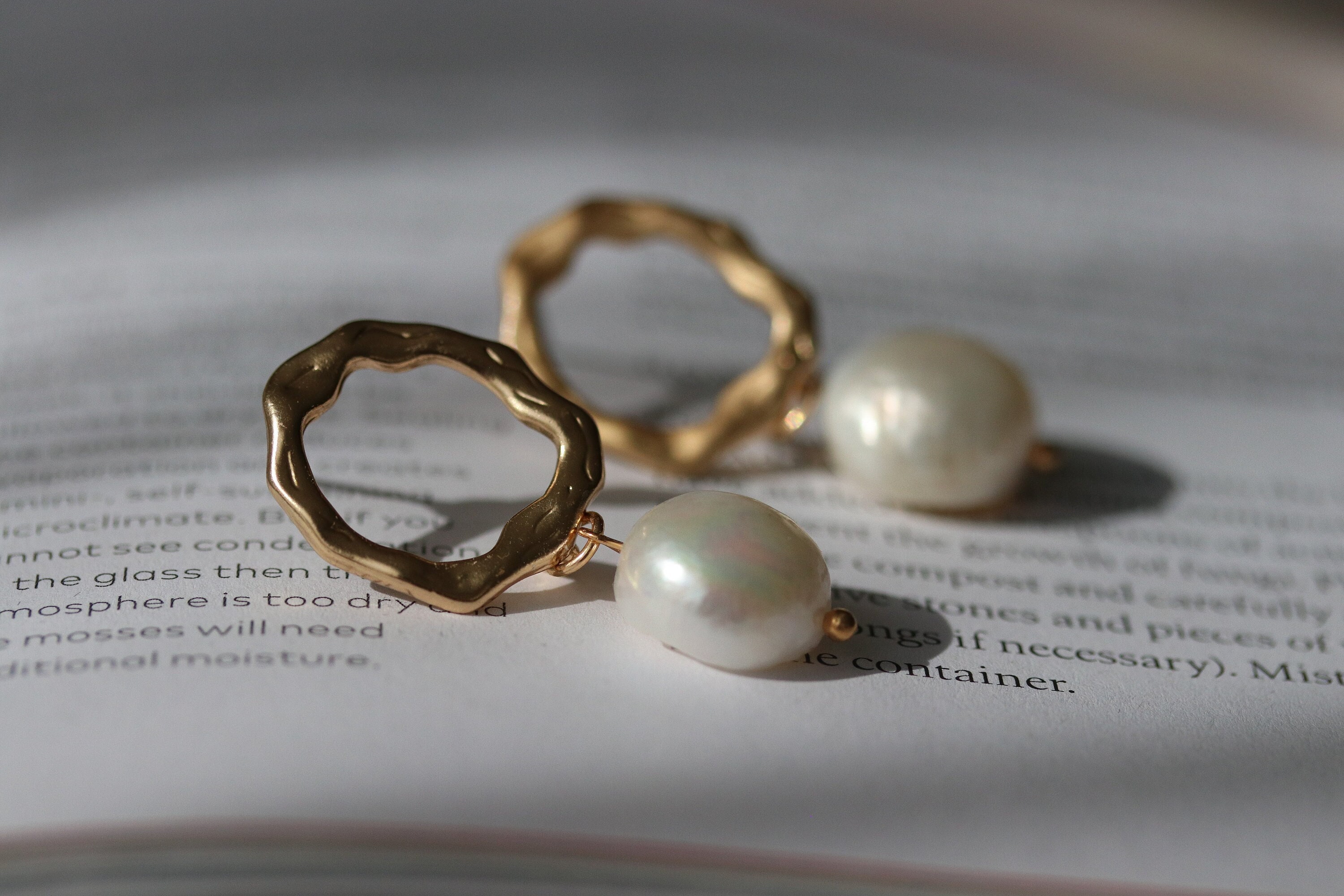 Minimal Faux Pearl Earrings, Jewellery, Gold Outline Wedding Earrings, Trendy Molten Pearl Etsy - Gold Earring, Earrings, Circle Out Statement Cut