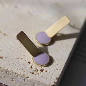 Brushed Gold Geo Acrylic Earrings, Gold Rectangle Bar Drop Earrings, Dainty Modern Spring/Summer Earrings in  Lilac/Baby Pink, Gift for Her