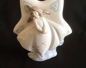 Lladro NAO “Shining Star #1393 Figurine