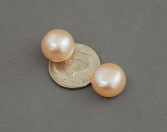 D237 - Loose Freshwater Pearl Pair