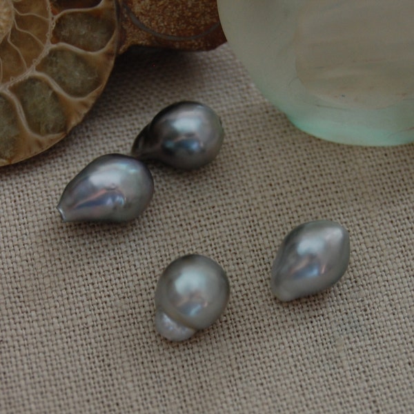 D269 -  Loose Tahitian Pearls