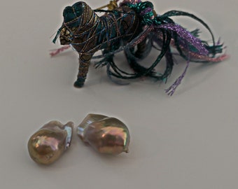 D380 - Loose Freshwater Flameball Pearls Pair.
