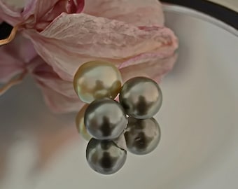 D398  - Loose Tahitian Pearls, Pistachio and Peacock