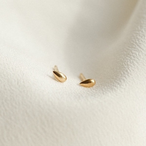 Teardrop Stud Earrings, Raindrop Studs, Rain Stud Earrings, Dainty Minimal Studs | 14k Gold Vermeil, Sterling Silver | GES_0127_04