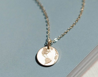 Collar colgante de tierra, collar de globo, collar mundial, collar continente, colgante reversible / relleno de oro de 14 k, plata de ley / GNV_0236