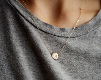 Minimal Initial Necklace, Floating Circle Pendant, Letter Disk, Layering Necklace | 14k Gold Fill, Sterling Silver, Rose Gold | LN209_L