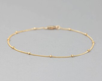 Delicate Dew Drops Bracelet / Dainty Chain Bracelet / Thin Gold Chain / Layering Bracelet / DEW DROPS Bracelet by Layered and Long LB801