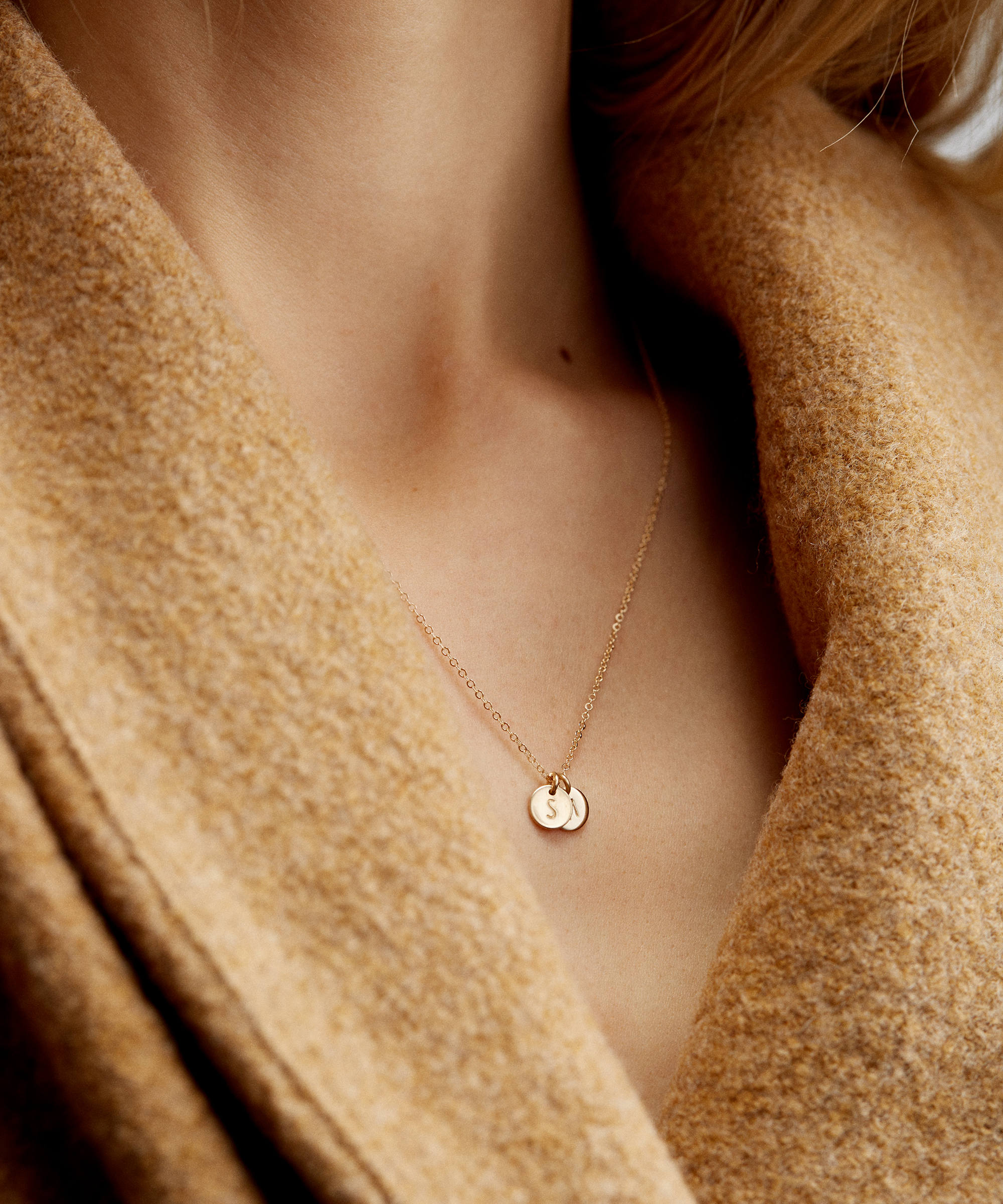 Dainty Initial Necklace Letter Pendants 