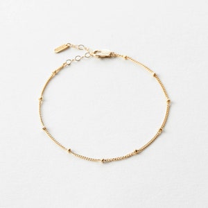 Delicate Dewdrop Bracelet, Dainty Layering Chain Bracelet | 14k Gold Fill, Sterling Silver, Rose Gold | LB801