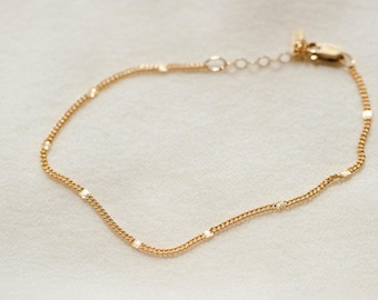 Radiant Curb Chain Anklet, Sparkle Anklet, Minimalist Shimmer Anklet | 14k Gold Fill, Sterling Silver | GNC_0028