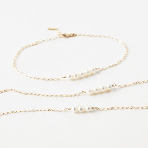 Custom Pearl Bracelet, Choose Up to 7 Pearls, Dainty Freshwater Pearl Chain | 14k Gold Fill, Sterling Silver, Rose Gold | LB613
