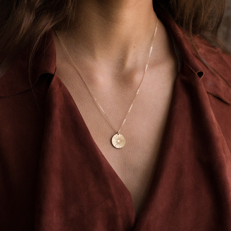 Large Sunbeam Necklace, Minimal Celestial Pendant, Sun Tarot Jewelry, Sunshine Necklace 14k Gold Fill, Sterling Silver, Rose Gold LN216 画像 5