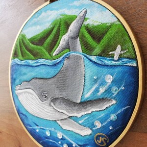 ORIGINAL Humpback whale baby hand-painted. Embroidery hoop art Ocean. Hawaii Sea Beach Wall art needlework painting. GREAT GIFT image 6