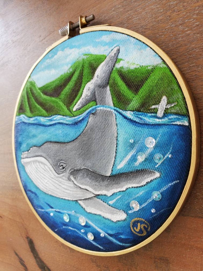 ORIGINAL Humpback whale baby hand-painted. Embroidery hoop art Ocean. Hawaii Sea Beach Wall art needlework painting. GREAT GIFT image 6
