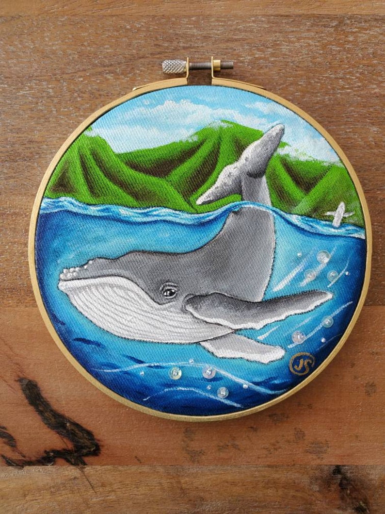 ORIGINAL Humpback whale baby hand-painted. Embroidery hoop art Ocean. Hawaii Sea Beach Wall art needlework painting. GREAT GIFT image 8