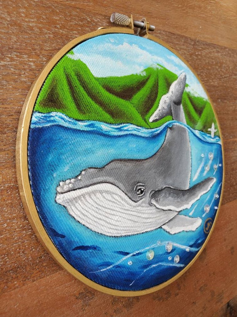 ORIGINAL Humpback whale baby hand-painted. Embroidery hoop art Ocean. Hawaii Sea Beach Wall art needlework painting. GREAT GIFT image 7