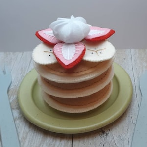 Felt play food, felt pancakes, banana pancakes, pancake stack