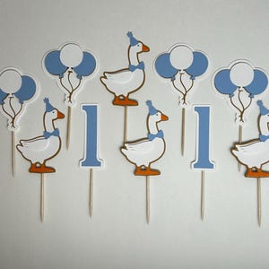 One Silly Goose cupcake toppers. One Silly Goose cake topper. One Silly Goose 1st birthday party.