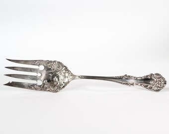 Cleone by International Sterling Silver Cold Meat Fork, Art Nouveau Sterling Silver Serving Fork, Rare Green Man Waterlily Silver Fork, F137